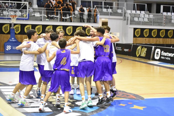 La selección balear mini masculina accede a los cuartos de final