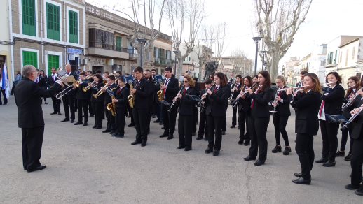 30 años del primer Encuentro de Bandas de Música en Santanyí con un total de 19 agrupaciones y 600 participantes