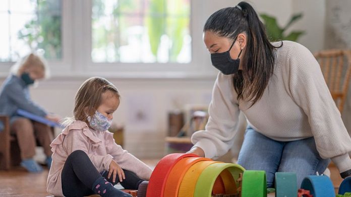 Las familias de las Illes Balears ejercen por primera vez su derecho a elegir la primera lengua de enseñanza