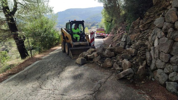 Casi 400 intervenciones de los servicios de emergencias y mantenimiento del Consell de Mallorca debido a la DANA