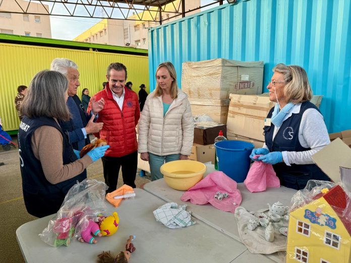 Mallorca colabora con la Fundación Monti-Sion Solidaria en el programa «Cap infant sense jugueta»