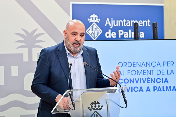 Cort presenta la nueva ordenanza cívica para fomentar la convivencia y la protección del espacio públic