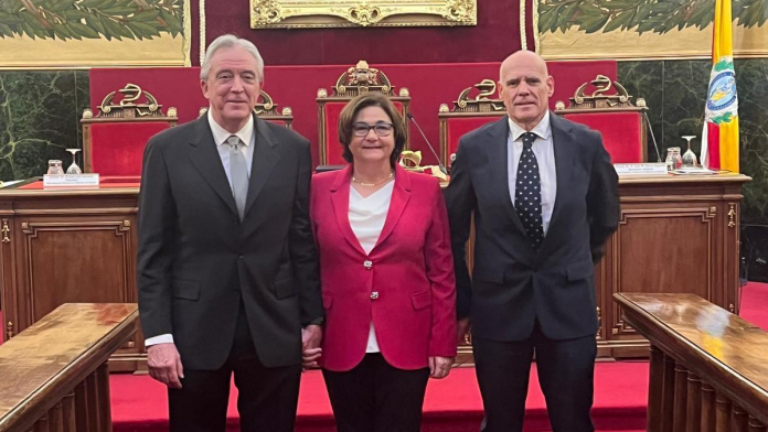 El doctor José Ignacio Ramírez, galardonado por la Real Academia Nacional de Medicina