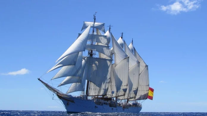 Conferencia sobre el buque escuela J. S. Elcano: tradición, formación y embajador de España en los mares